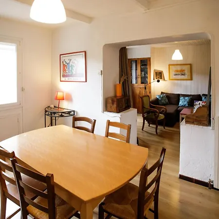 Gite Rue Tranquille Padern Exterior photo